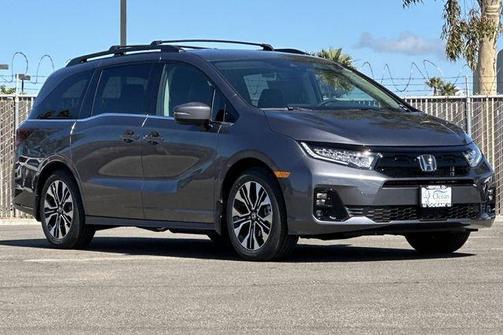 Modern Steel Metallic 2026 Honda Odyssey Elite