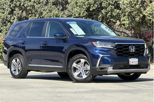 2023 Honda Pilot EX-L 8-Passenger