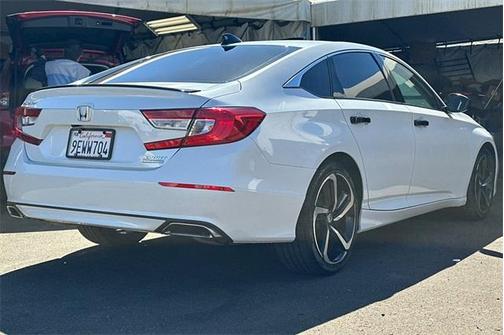 2022 Honda Accord Sport SE