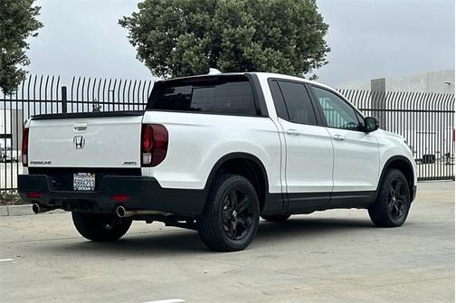 2023 Honda Ridgeline Black Edition
