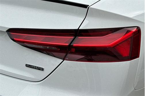 2023 Audi A5 45 S line quattro Premium