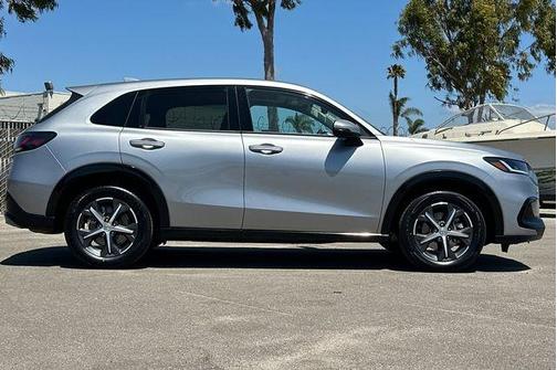 Lunar Silver Metallic 2024 Honda HR-V EX-L