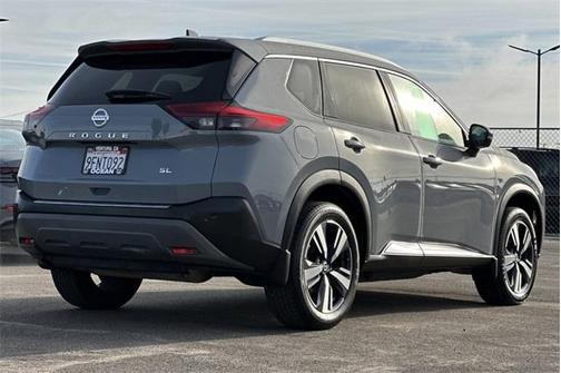 2021 Nissan Rogue SL