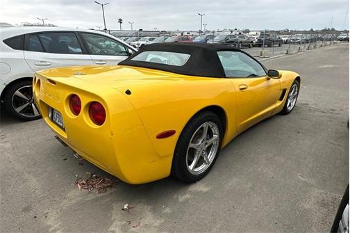 2003 Chevrolet Corvette Base