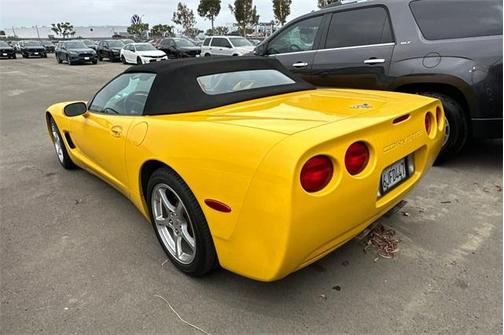 2003 Chevrolet Corvette Base
