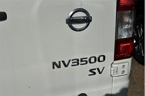 2020 Nissan NV Passenger NV3500 HD SV V6/SV V8