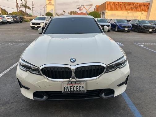 2021 BMW 330 i