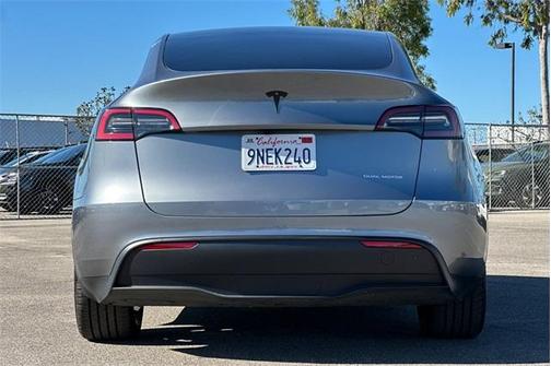 2024 Tesla Model Y Long Range