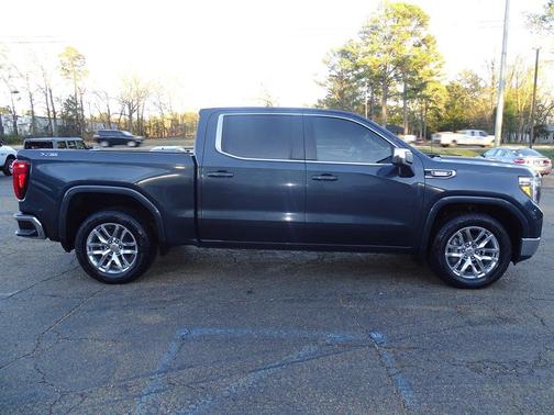 2020 GMC Sierra 1500 SLE