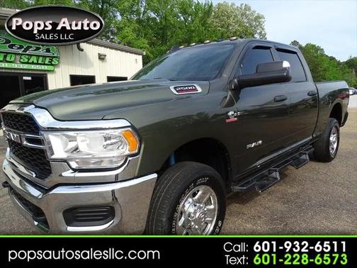 2021 RAM 2500 Tradesman Crew Cab 4x4 6'4' Box