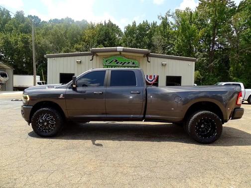 2021 RAM 3500 Big Horn Crew Cab 4x4 8' Box