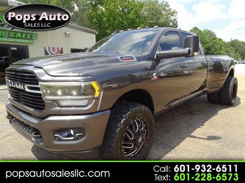 2021 RAM 3500 Big Horn Crew Cab 4x4 8' Box