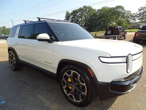 2023 Rivian R1S Launch Edition