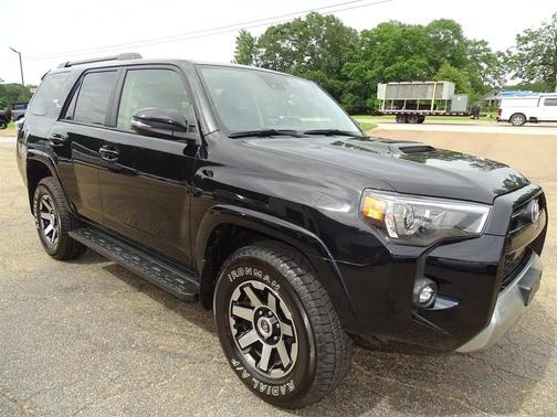 Midnight Black Metallic 2024 Toyota 4Runner TRD Off Road