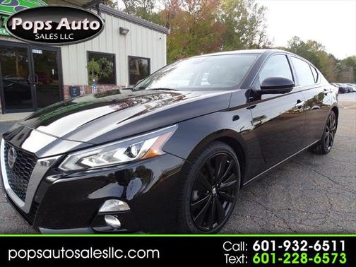 2020 Nissan Altima Platinum FWD