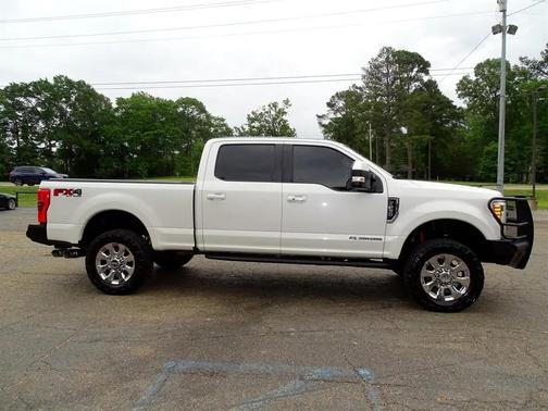2017 Ford F-250 Lariat
