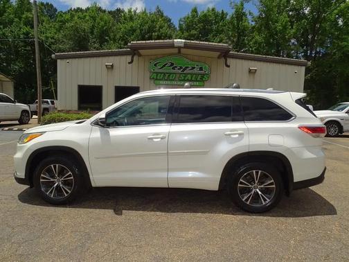 Blizzard Pearl 2016 Toyota Highlander XLE