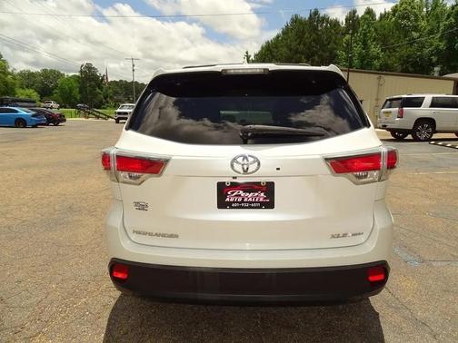 Blizzard Pearl 2016 Toyota Highlander XLE