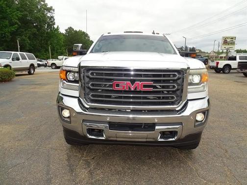 Summit White 2016 GMC Sierra 2500 SLT