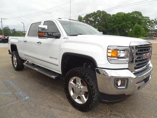 Summit White 2016 GMC Sierra 2500 SLT