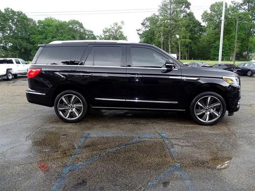 2019 Lincoln Navigator Reserve