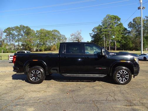 2023 GMC Sierra 2500 AT4