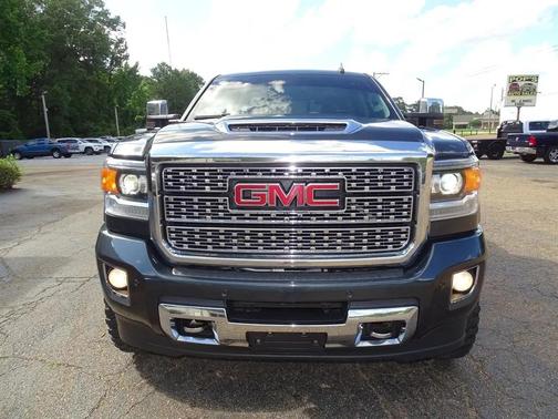 Grey 2018 GMC Sierra 2500 Denali