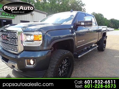 Grey 2018 GMC Sierra 2500 Denali