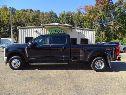 2025 Ford F-350 Lariat