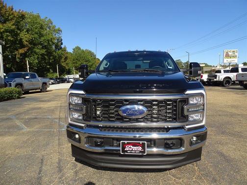 2025 Ford F-350 Lariat