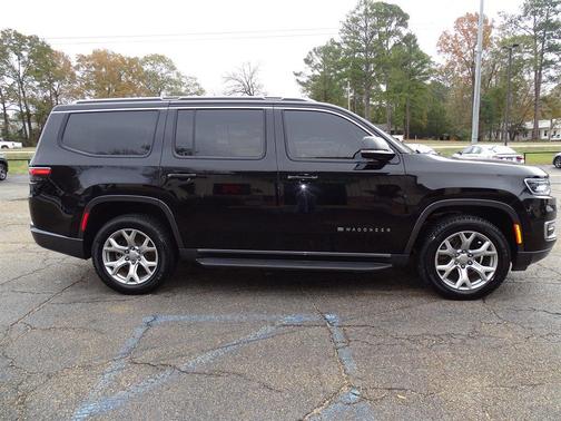 2022 Jeep Wagoneer Series II 4x4