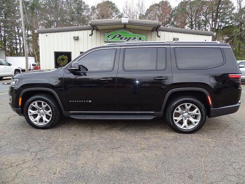 2022 Jeep Wagoneer Series II 4x4