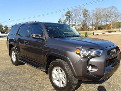 2018 Toyota 4Runner SR5