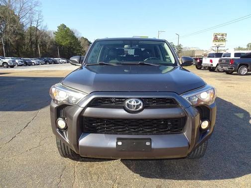 2018 Toyota 4Runner SR5