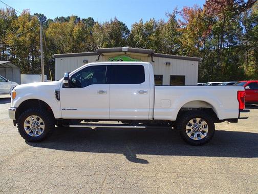 2017 Ford F-250 Lariat