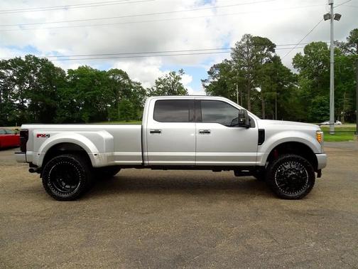 2017 Ford F-350 Platinum