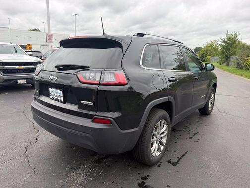 Diamond Black Crystal Pearlcoat 2021 Jeep Cherokee Latitude Plus