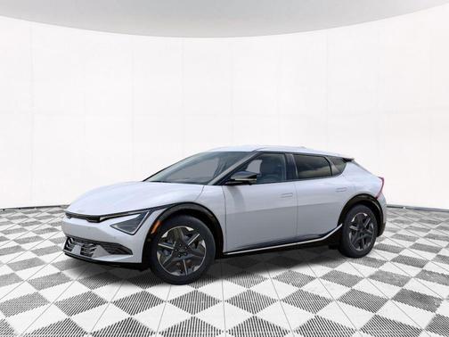 2025 Kia EV6 Light Long Range