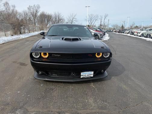 2022 Dodge Challenger R/T Scat Pack