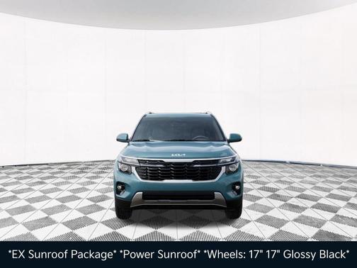 Pluton Blue 2026 Kia Seltos EX