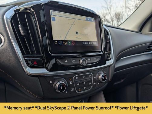 Summit White 2020 Chevrolet Traverse Premier