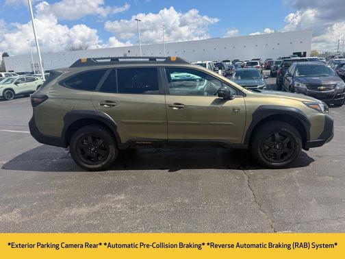 Autumn Green Metallic 2024 Subaru Outback Wilderness