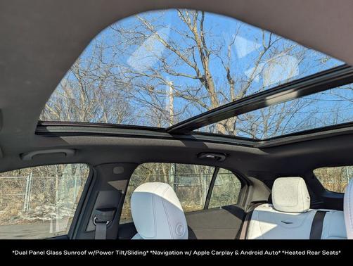 2024 Cadillac XT4 Sport