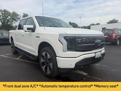 Star White Metallic Tri-Coat 2023 Ford F-150 Lightning Platinum