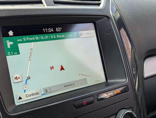 Black Metallic 2019 Ford Explorer XLT