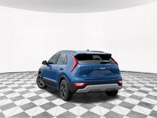 2025 Kia Niro EX