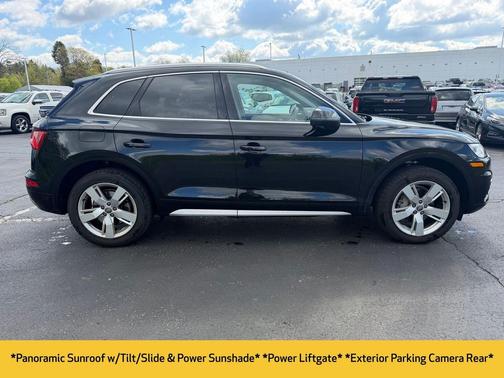Black Metallic 2018 Audi Q5 2.0T Tech Premium