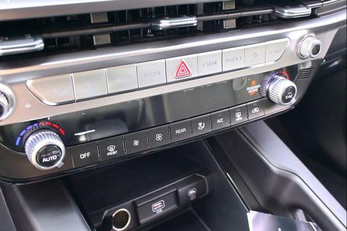 2025 Kia Telluride LX