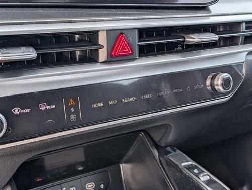 Glacial White Pearl 2026 Kia Sorento S