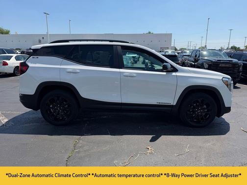 Summit White 2022 GMC Terrain SLE